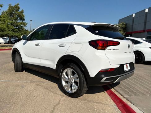 Used 2025 Buick Encore GX Preferred FWD image 8