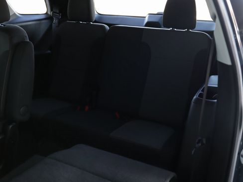 Used 2019 Chevrolet Traverse LT image 26