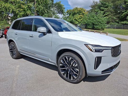 Certified 2026 Volvo XC90 B6 Plus w/ Protection Package Premier AWD/4WD image 1