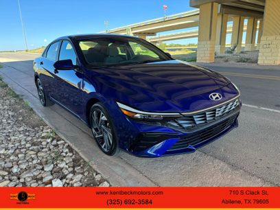Used 2025 Hyundai Elantra SEL