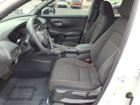 Used 2024 Honda HR-V Sport image 13