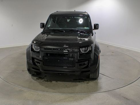 New 2026 Land Rover Defender 110 image 8