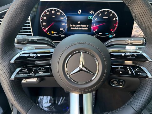 New 2026 Mercedes-Benz GLS 450 4MATIC image 24