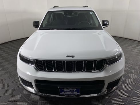 Used 2023 Jeep Grand Cherokee L Laredo w/ Luxury Tech Group I AWD/4WD image 12