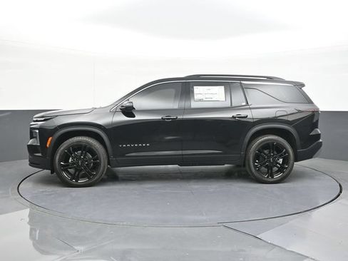 New 2026 Chevrolet Traverse LT w/ LPO, Floor Liner Package FWD image 6
