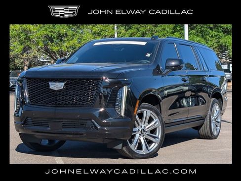 Used 2025 Cadillac Escalade ESV Sport Platinum w/ LPO, ONYX Package AWD/4WD image 1