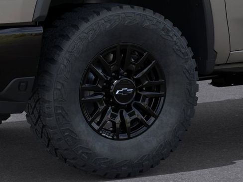 New 2026 Chevrolet Silverado 2500 ZR2 AWD/4WD image 9