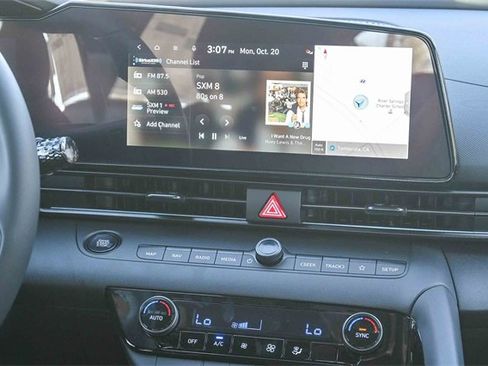 New 2026 Hyundai Elantra Sport image 17