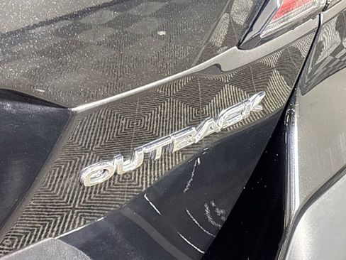 Used 2022 Subaru Outback Limited AWD/4WD image 25
