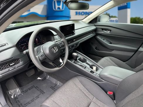 Used 2024 Honda Accord EX image 12