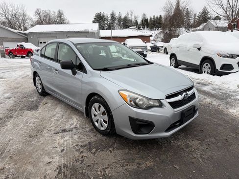 Used 2013 Subaru Impreza 2.0i image 7
