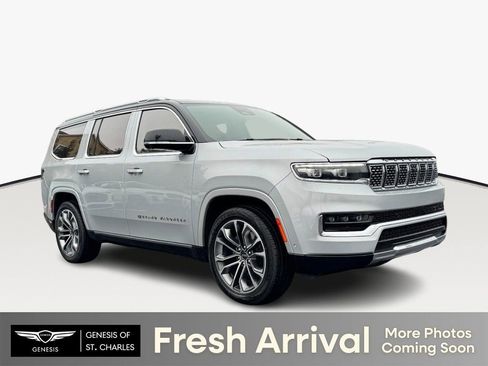 Used 2023 Jeep Grand Wagoneer Series III AWD/4WD image 1