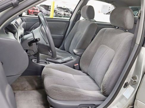 Used 2001 Toyota Camry V6 image 18