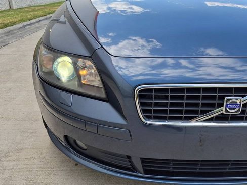 Used 2007 Volvo V50 2.4i FWD image 13