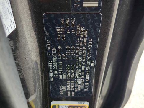 Used 2023 Kia Carnival SX FWD image 32