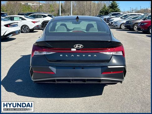 New 2026 Hyundai Elantra SEL Sport Premium FWD image 6