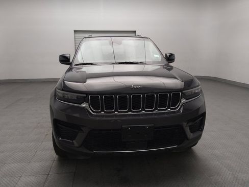 Used 2023 Jeep Grand Cherokee Laredo RWD image 14