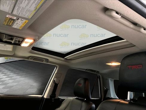 Used 2021 Toyota 4Runner Venture image 20