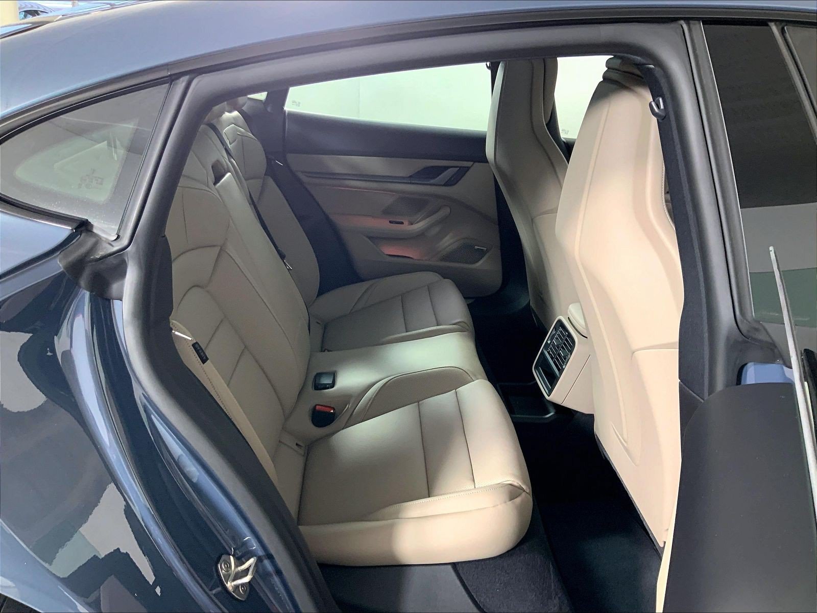 Certified 2025 Porsche Taycan AWD/4WD image 17