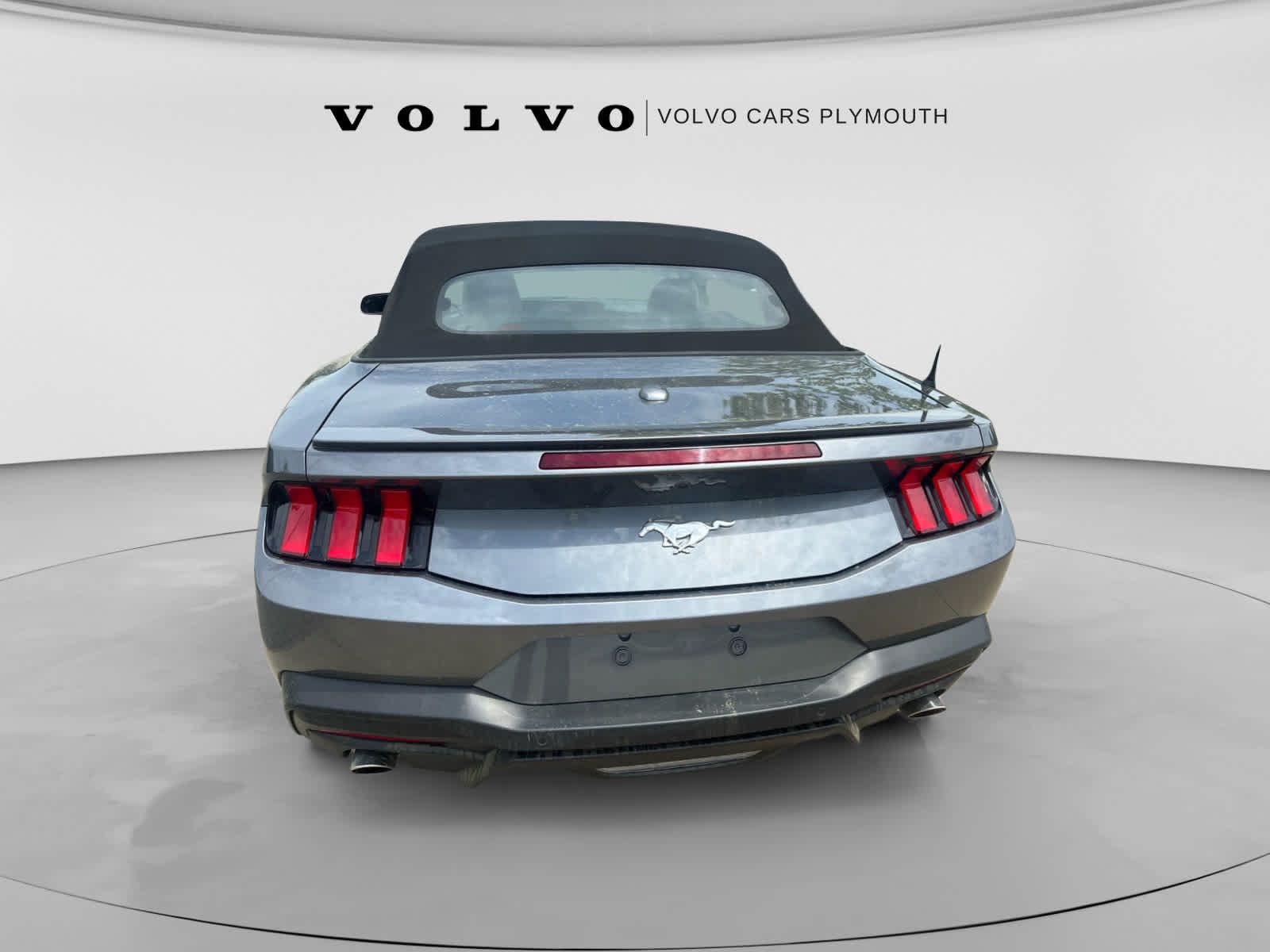 Used 2025 Ford Mustang Premium RWD image 6