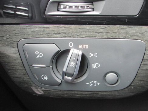 Used 2018 Audi Q7 3.0T Premium Plus w/ Premium Plus Package image 14