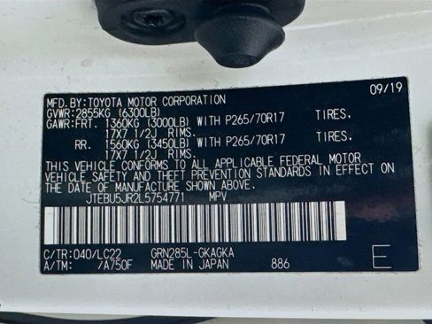 Certified 2020 Toyota 4Runner TRD Off-Road Premium AWD/4WD image 28