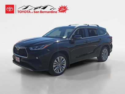 New 2025 Toyota Highlander Platinum