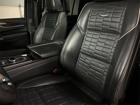 Used 2021 Cadillac Escalade ESV Sport Platinum image 20