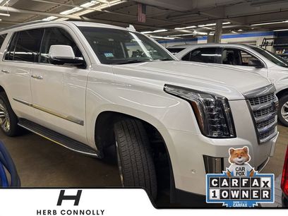 Used 2019 Cadillac Escalade Luxury w/ LPO, Radiant Package