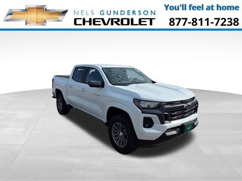 Used 2023 Chevrolet Colorado LT w/ LT Convenience Package II AWD/4WD image 1