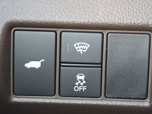 Used 2025 Honda Pilot Elite image 9