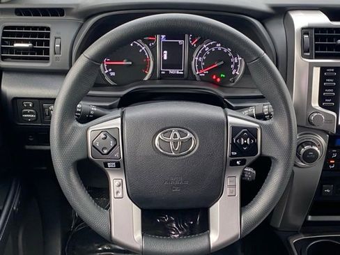 Used 2021 Toyota 4Runner Limited image 13