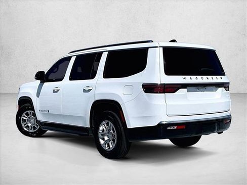 Used 2024 Jeep Wagoneer 2WD image 13