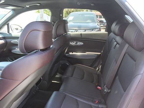 Used 2023 Genesis GV70 2.5T w/ Advanced Package AWD/4WD image 23