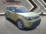 Used 2014 Kia Soul + image 2