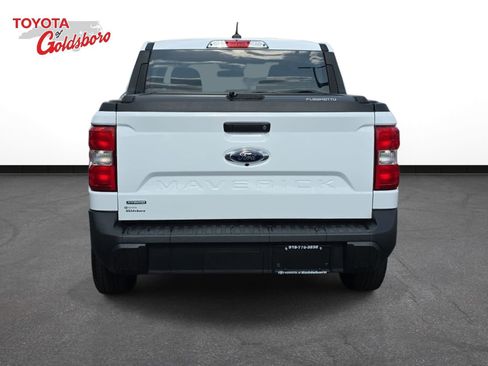 Used 2024 Ford Maverick XLT FWD image 6