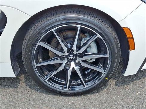 Certified 2024 Toyota GR86 RWD image 28
