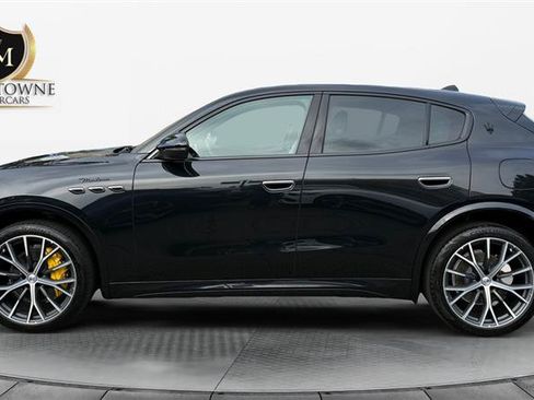 Used 2023 Maserati Grecale Modena AWD/4WD image 2