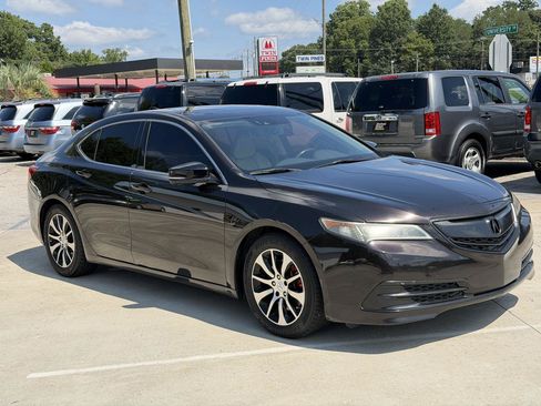 Used 2016 Acura TLX w/ Technology Package FWD image 4