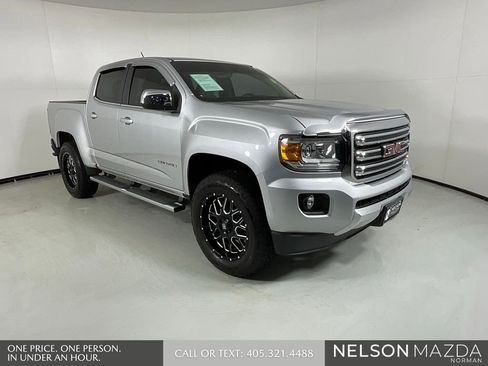 Used 2015 GMC Canyon SLT image 1