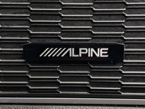 Used 2022 Jeep Grand Cherokee L Limited image 17