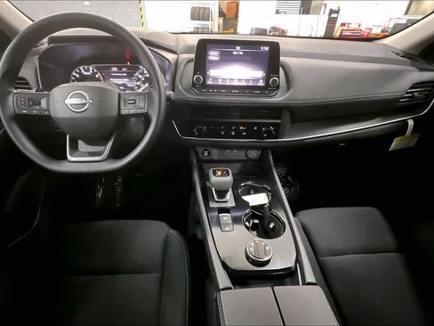 Used 2026 Nissan Rogue S image 15