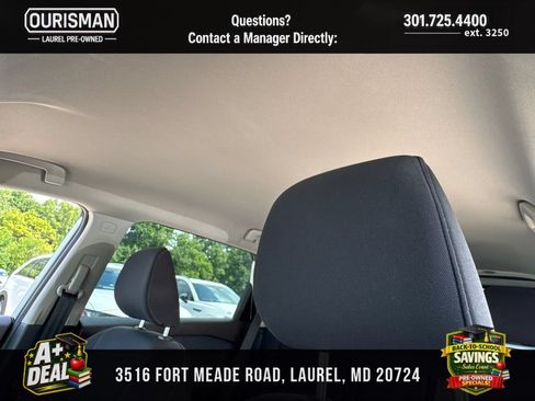 Used 2023 Nissan Rogue S AWD/4WD image 16