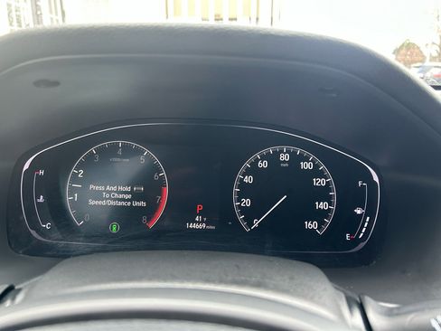 Used 2018 Honda Accord Sport image 12