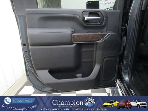 Used 2020 GMC Sierra 2500 Denali w/ Denali Ultimate Package AWD/4WD image 26