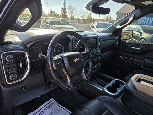 Used 2020 Chevrolet Silverado 1500 High Country w/ Technology Package image 10