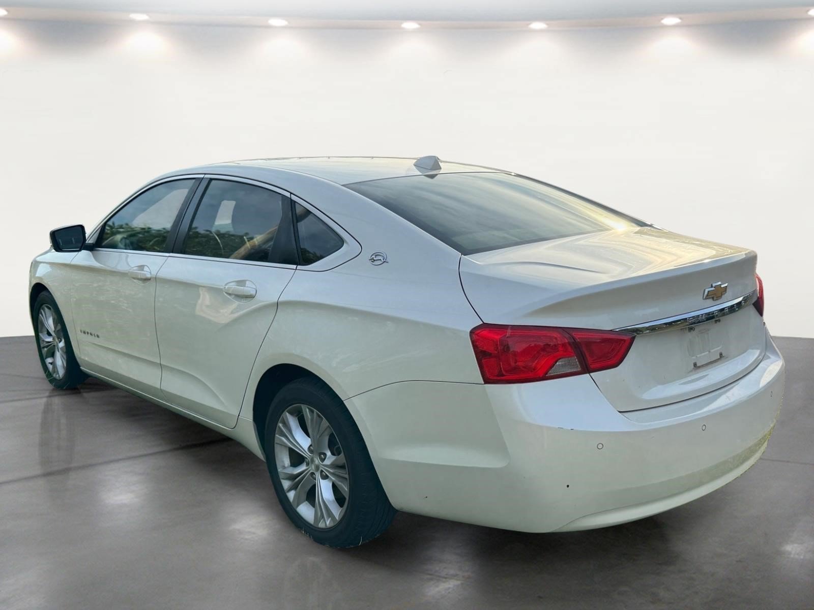 Used 2014 Chevrolet Impala LT w/ Premium Seating Package FWD image 18