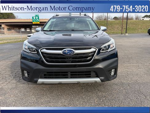 Used 2022 Subaru Outback Touring AWD/4WD image 3