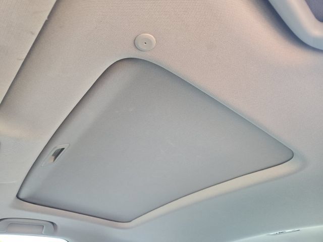 Used 2018 Honda Accord Touring image 26