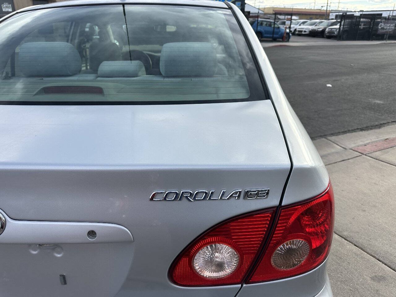 Used 2008 Toyota Corolla CE FWD image 7